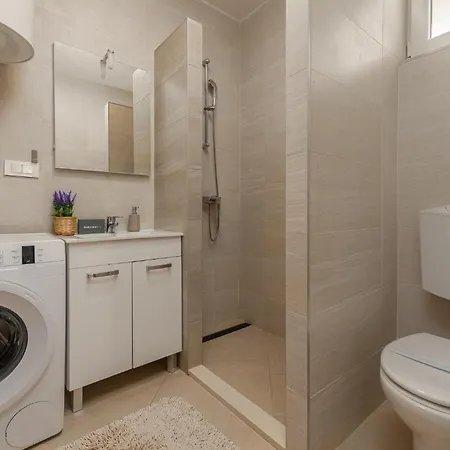 Cda657 Apartment Maslenica