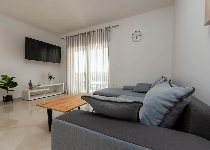 아파트 Cda657 마슬레니차